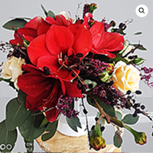 gėlių puokštė dėžutėje “gera nuotaika”